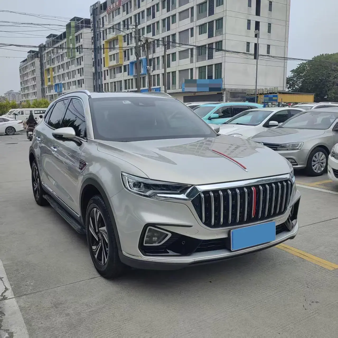 2022 HONGQI HS5 thumbnail 3