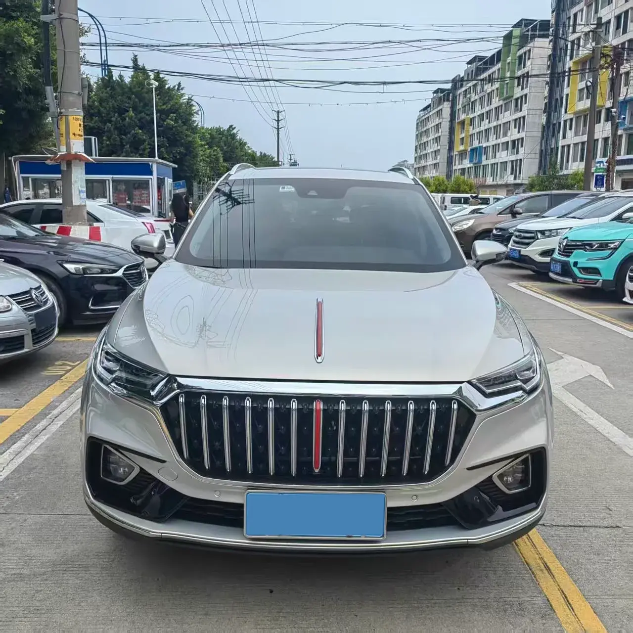 2022 HONGQI HS5 thumbnail 2