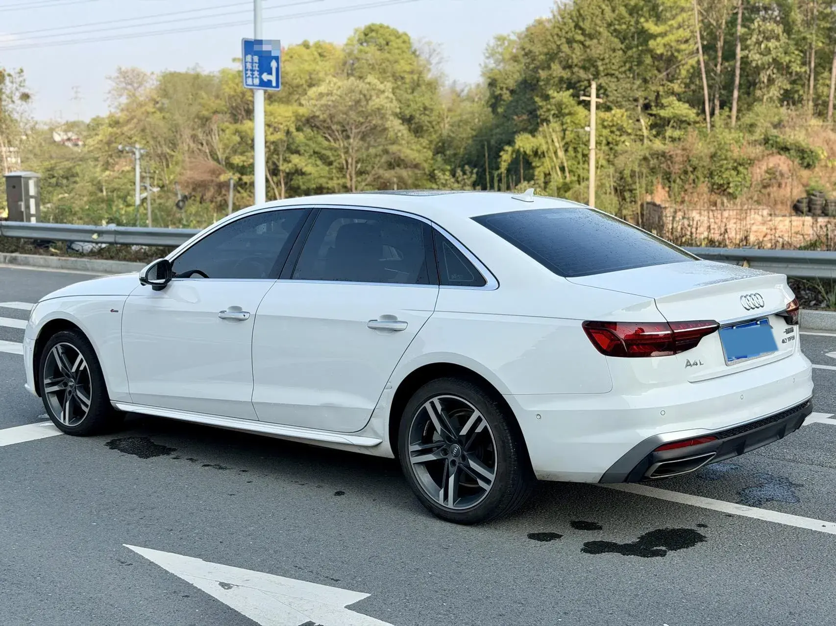 2020 AUDI A4L thumbnail 4