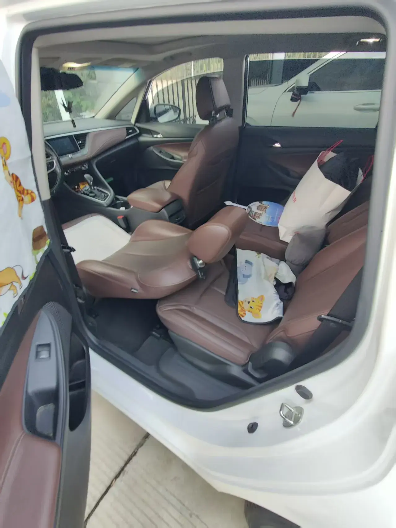 2019 BUICK GL6 thumbnail 4