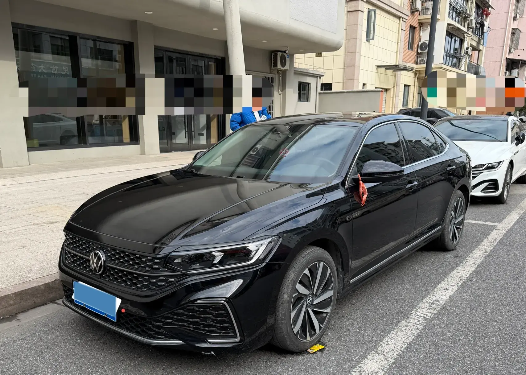 2022 VOLKSWAGEN PASSAT view 1