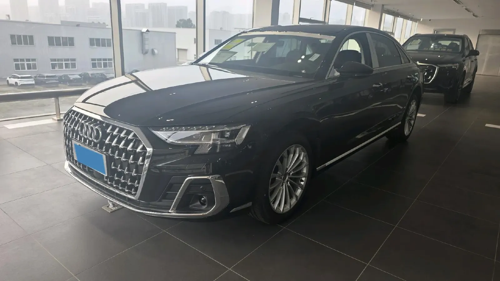 2024 Audi A8 2.0T 265HP L4 8AT,autocango,china used car exporter,china ev exporter,chinese used car exporter,chinese used ev exporter