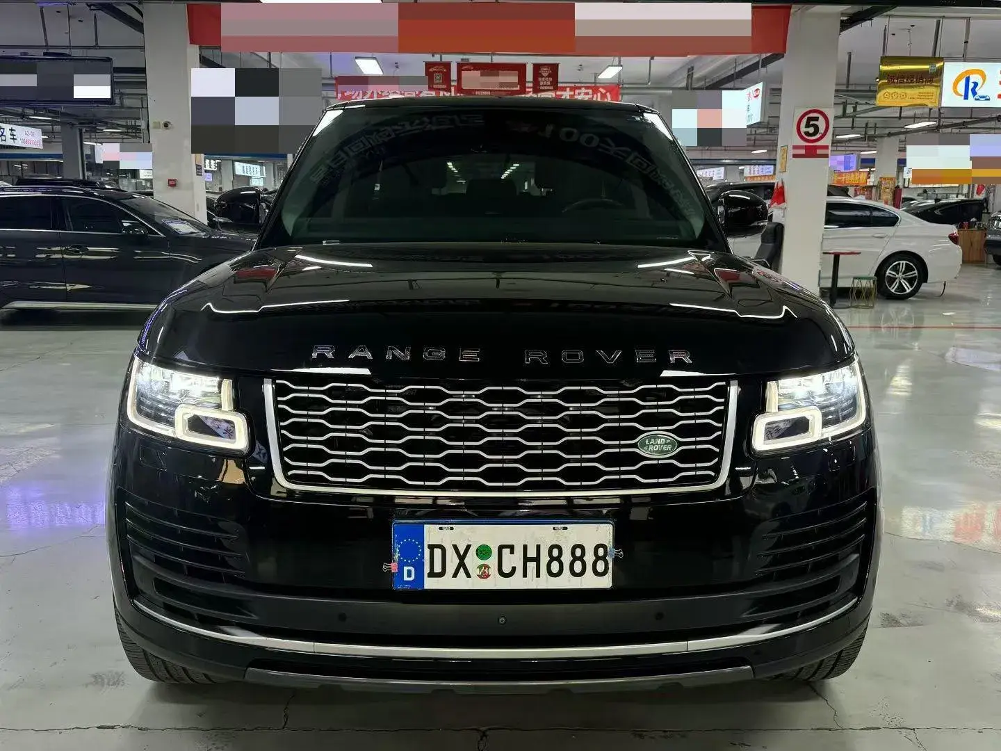 2019 LAND ROVER thumbnail 3