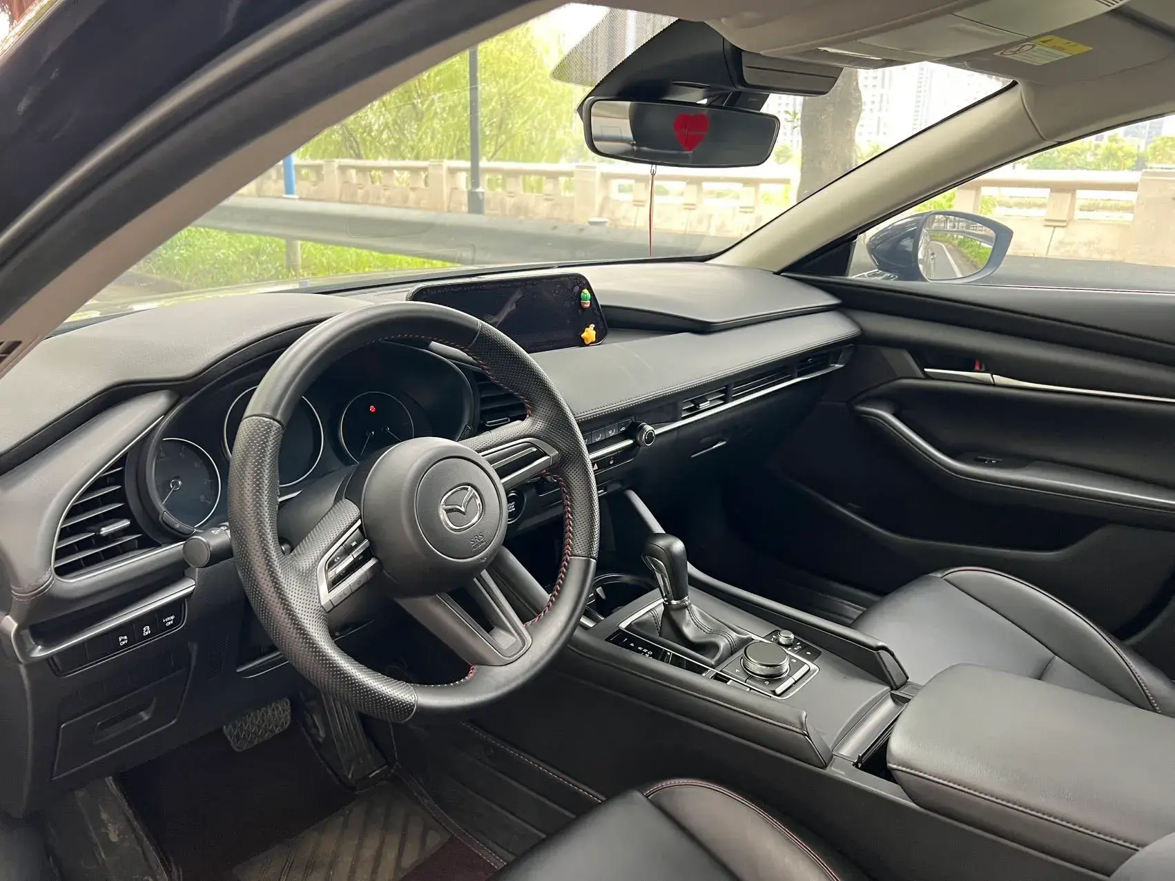 2022 MAZDA 3 thumbnail 3