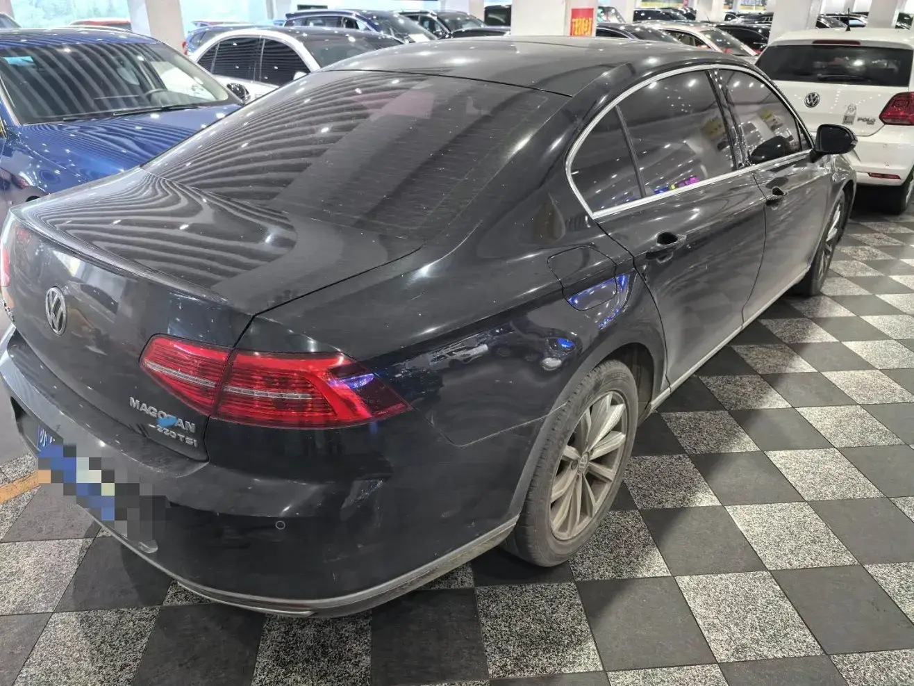 2019 VOLKSWAGEN MAGOTAN thumbnail 3