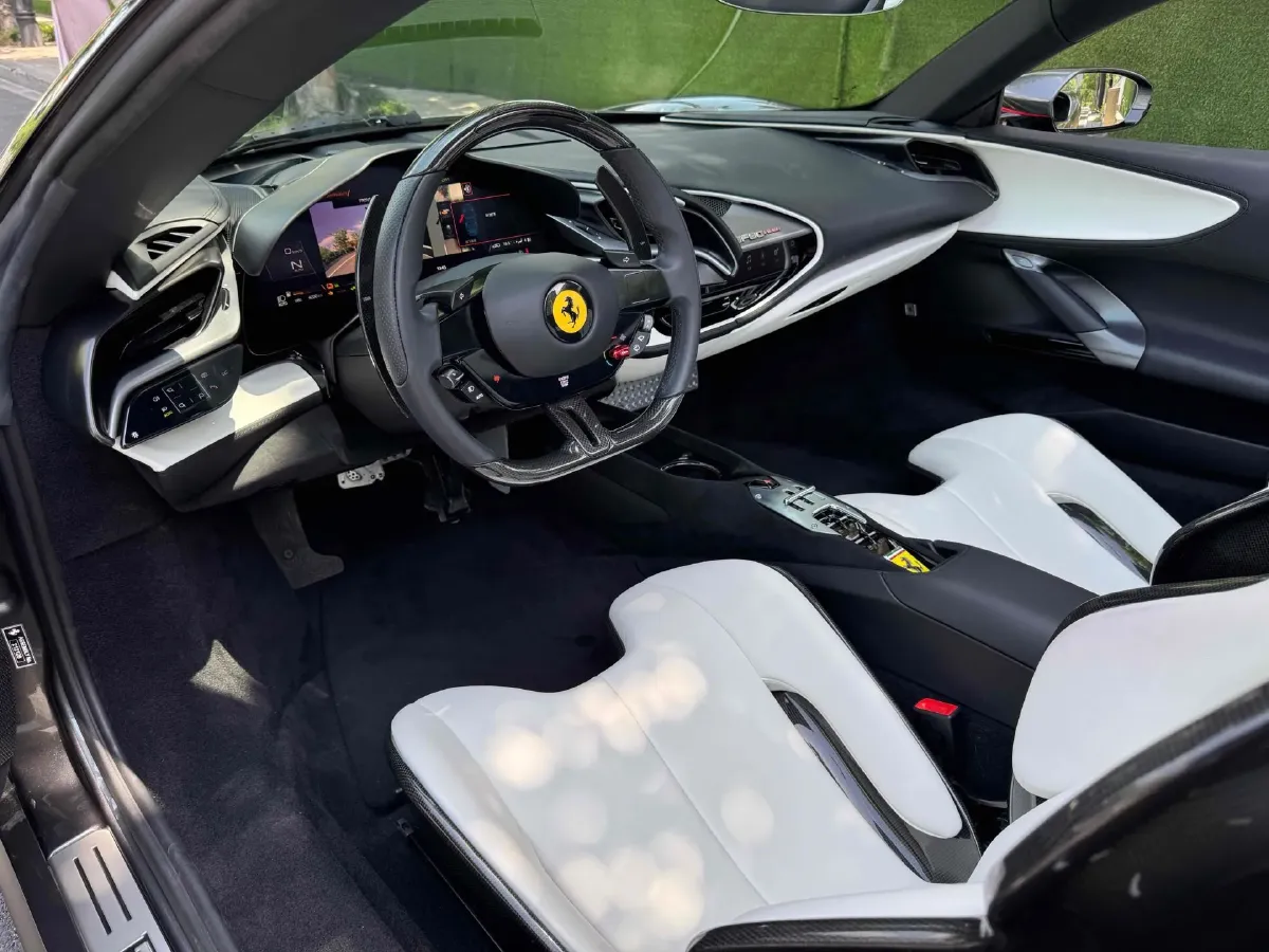 2020 Ferrari SF90 3.9T 781HP V8 8DCT PHEV 7.9KWH,autocango,china used car exporter,china ev exporter,chinese used car exporter,chinese used ev exporter