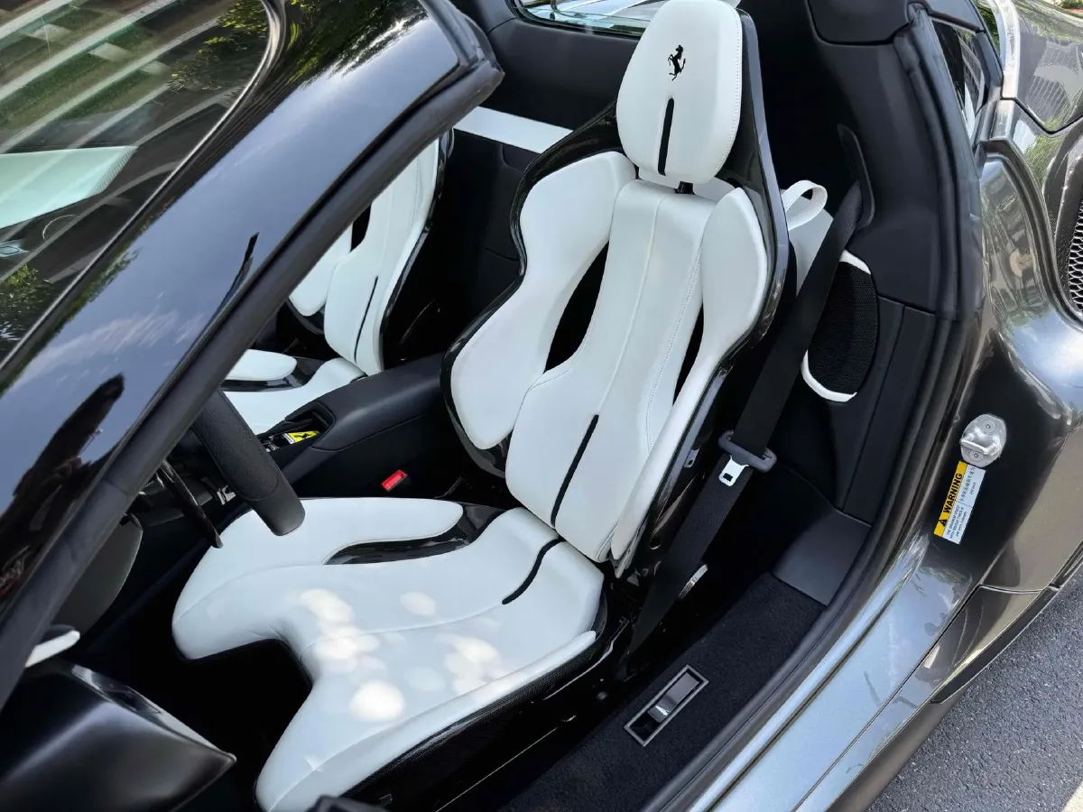 2020 Ferrari SF90 3.9T 781HP V8 8DCT PHEV 7.9KWH,autocango,china used car exporter,china ev exporter,chinese used car exporter,chinese used ev exporter