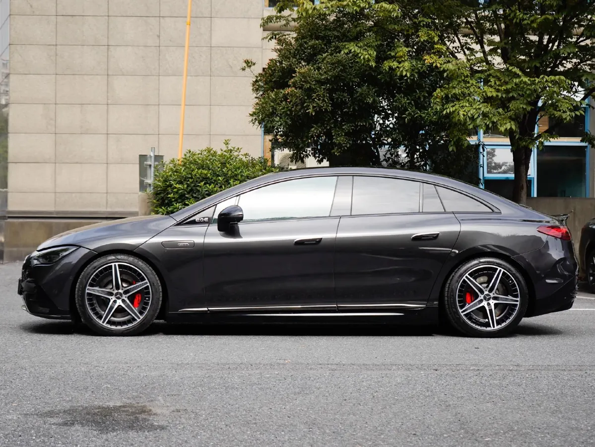 2023 Mercedes-Benz EQE AMG BEV 96.1KWH,autocango,china used car exporter,china ev exporter,chinese used car exporter,chinese used ev exporter