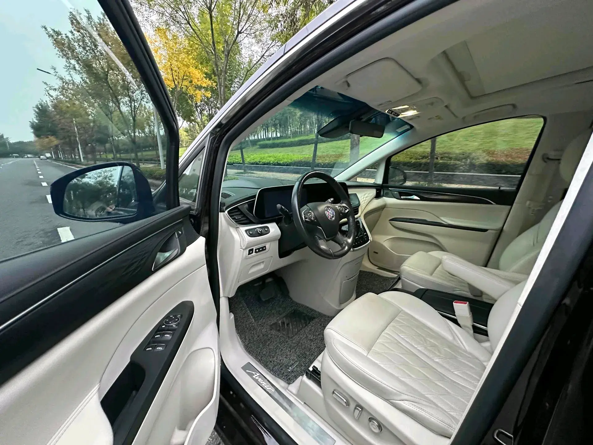 2020 BUICK GL8 thumbnail 4