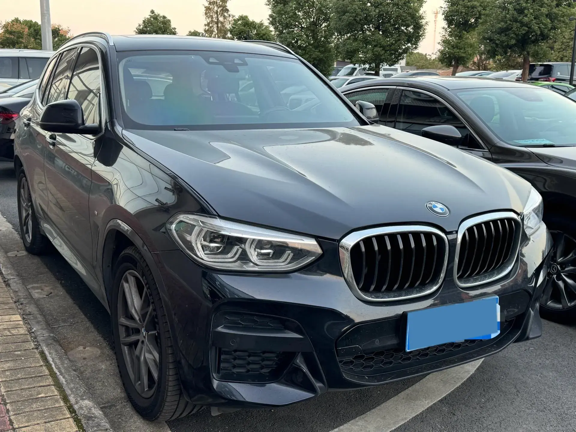 2020 BMW X3 thumbnail 3