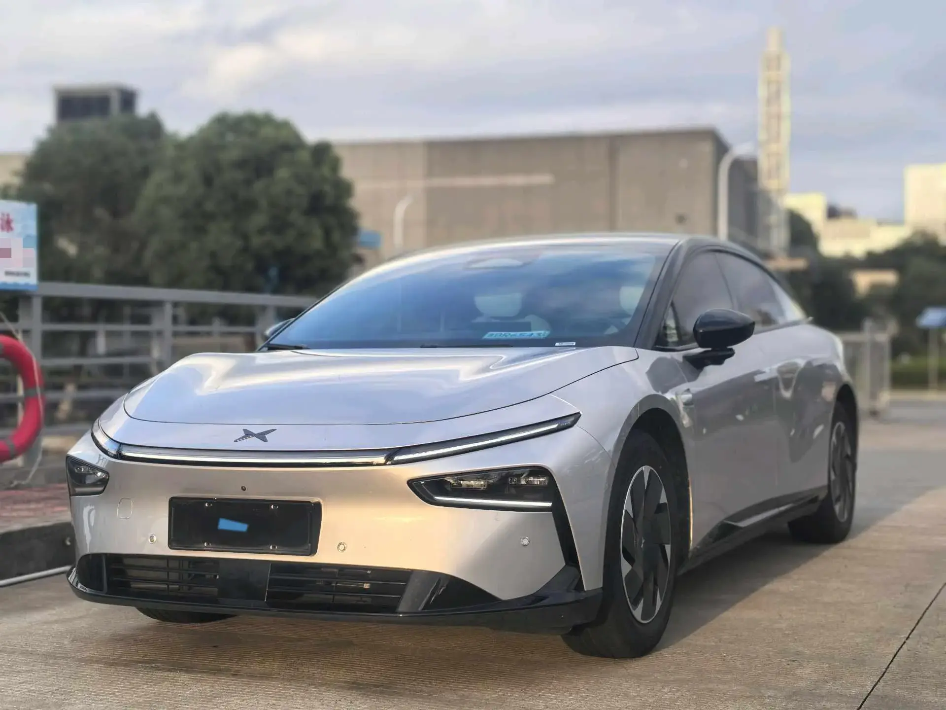 2024 XPENG P7+ view 1