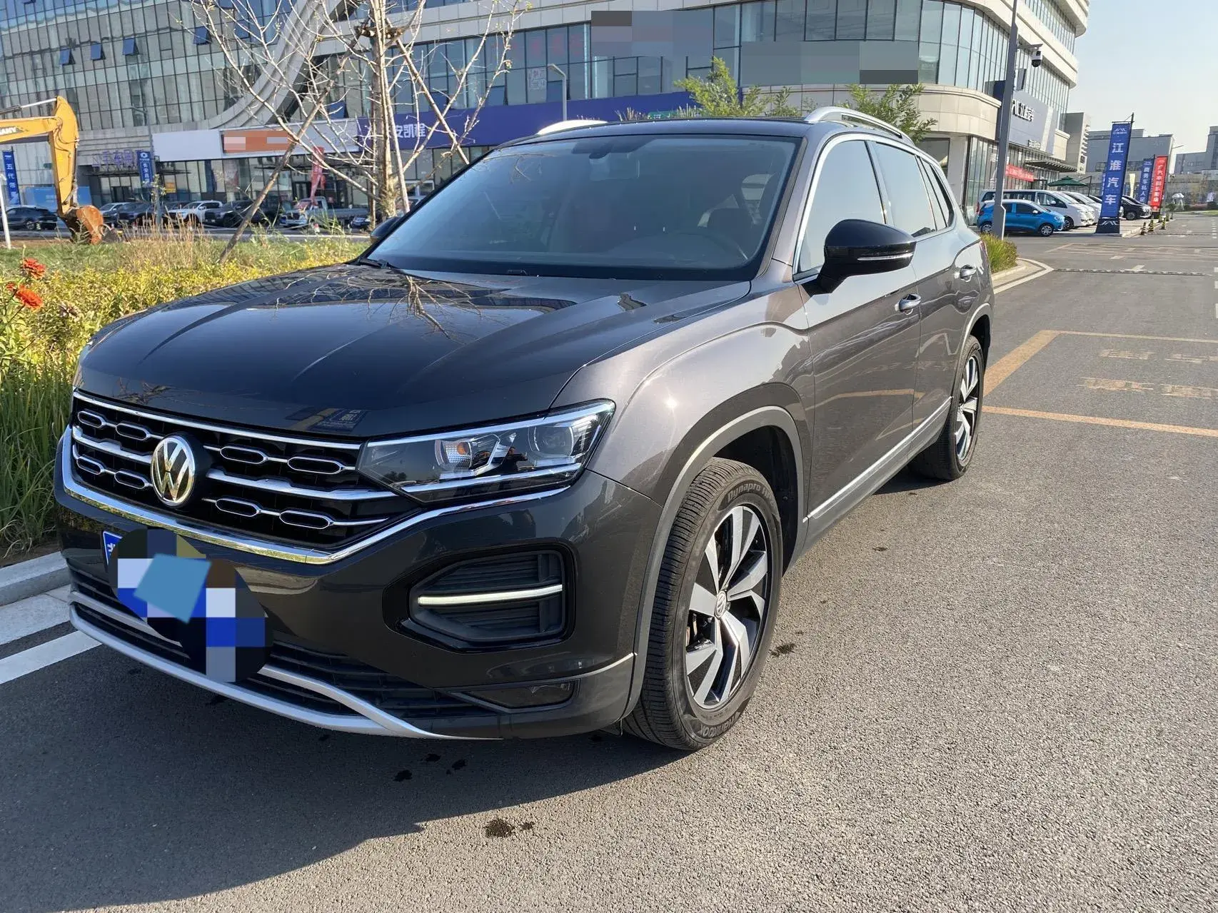 2019 VOLKSWAGEN TAYRON view 1