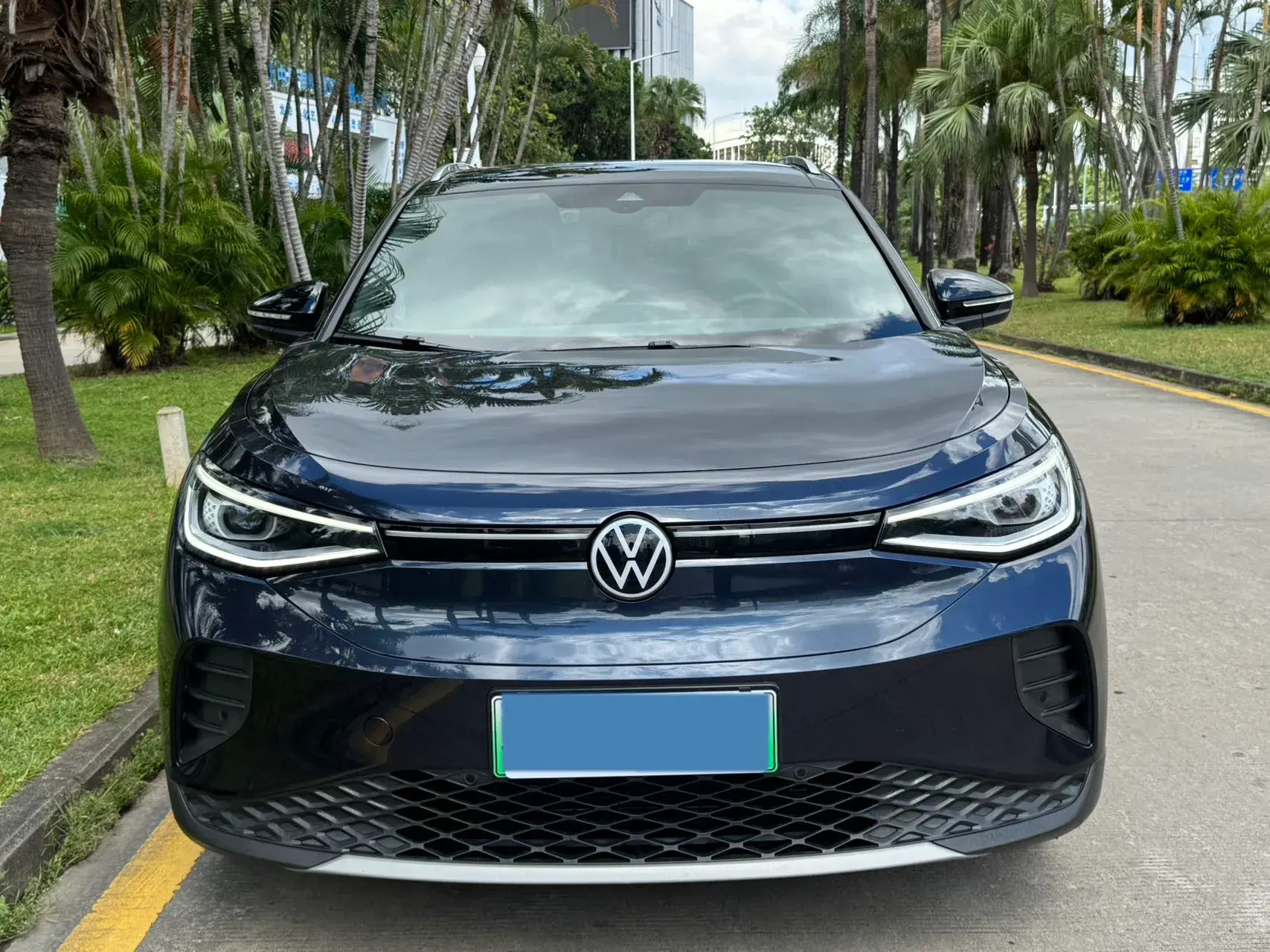 2022 VOLKSWAGEN ID.4 thumbnail 2