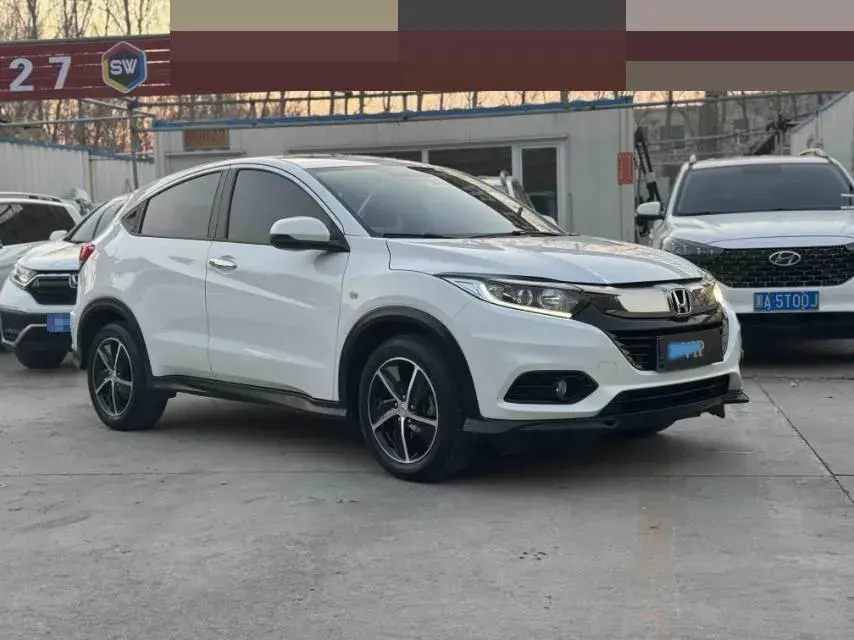 2020 HONDA VEZEL thumbnail 3