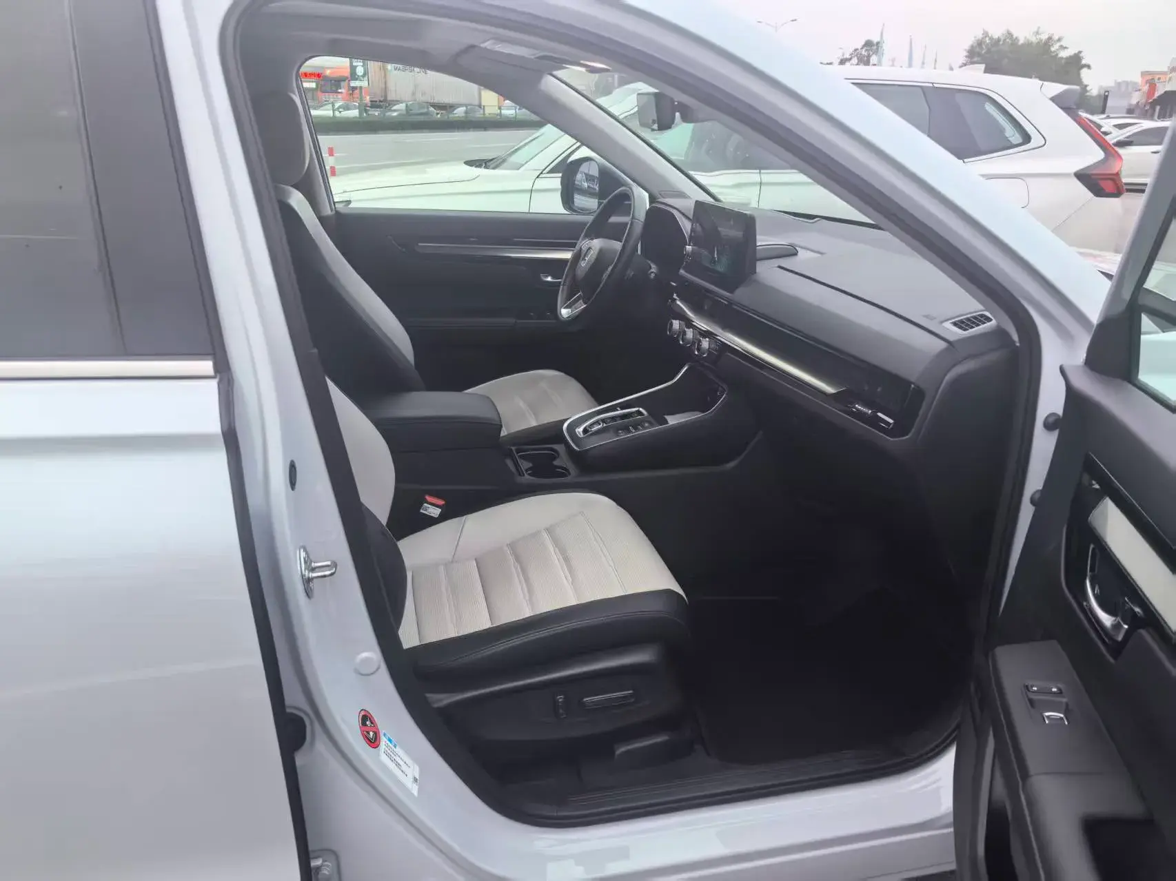 2023 HONDA CR-V thumbnail 3