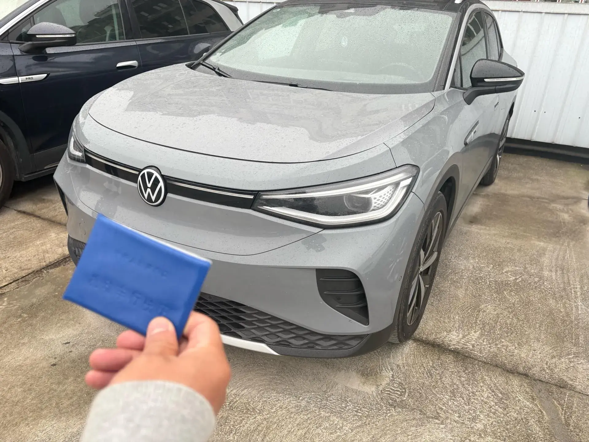 2022 VOLKSWAGEN ID.4 view 1