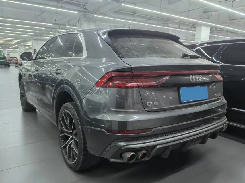 2019 AUDI Q8 thumbnail 2