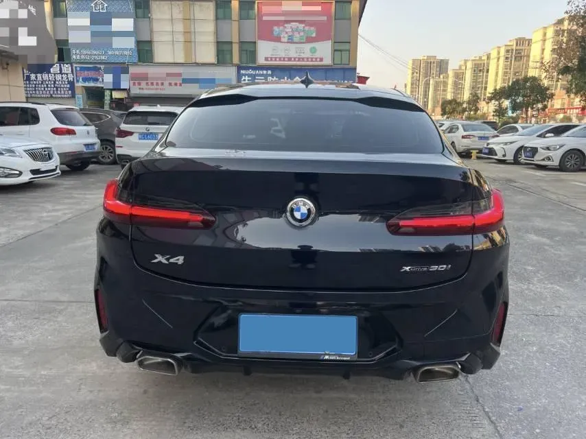 2022 BMW X4 2.0T 245HP L4 8AT,autocango,china used car exporter,china ev exporter,chinese used car exporter,chinese used ev exporter