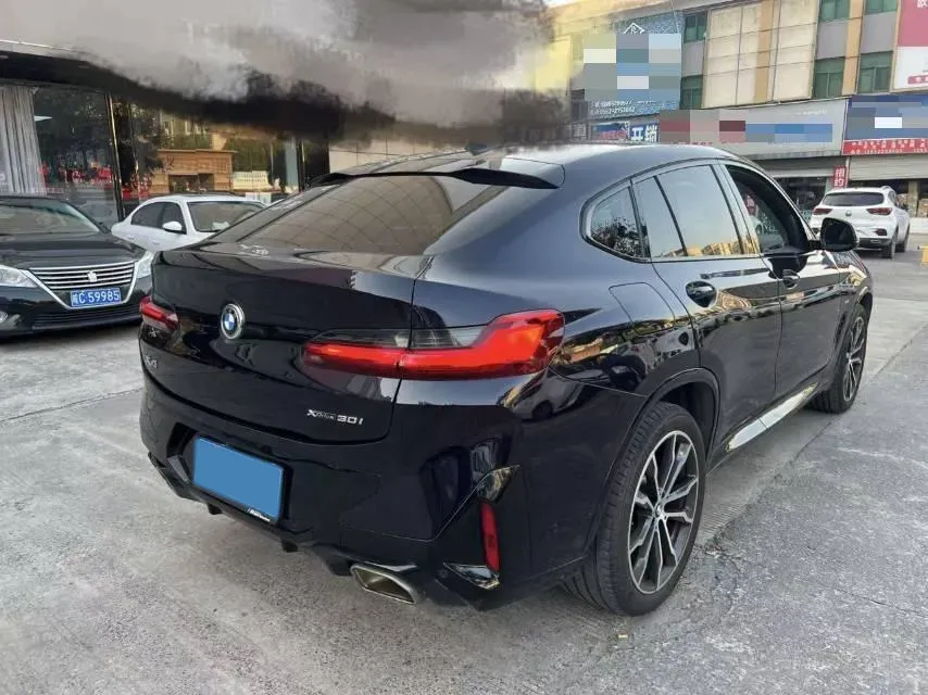 2022 BMW X4 2.0T 245HP L4 8AT,autocango,china used car exporter,china ev exporter,chinese used car exporter,chinese used ev exporter