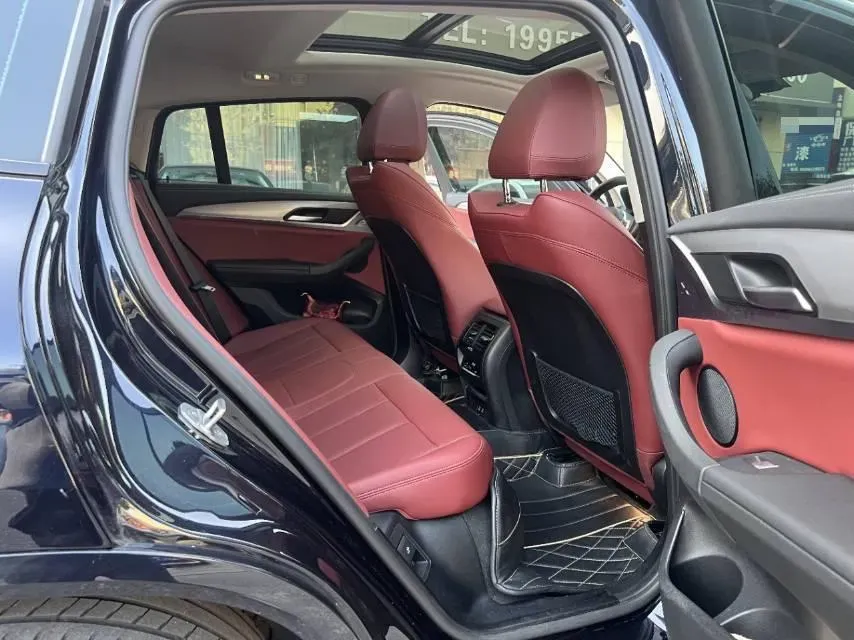 2022 BMW X4 2.0T 245HP L4 8AT,autocango,china used car exporter,china ev exporter,chinese used car exporter,chinese used ev exporter