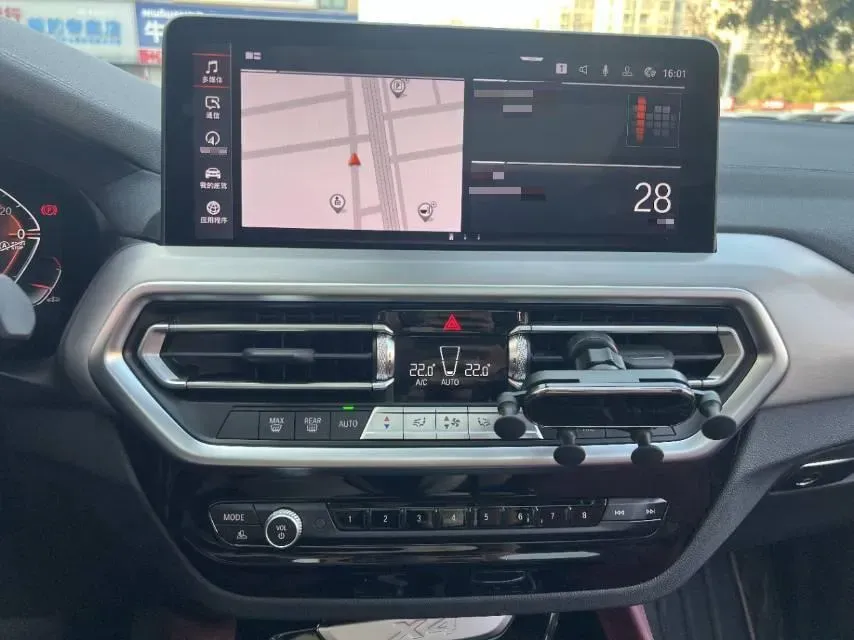 2022 BMW X4 2.0T 245HP L4 8AT,autocango,china used car exporter,china ev exporter,chinese used car exporter,chinese used ev exporter