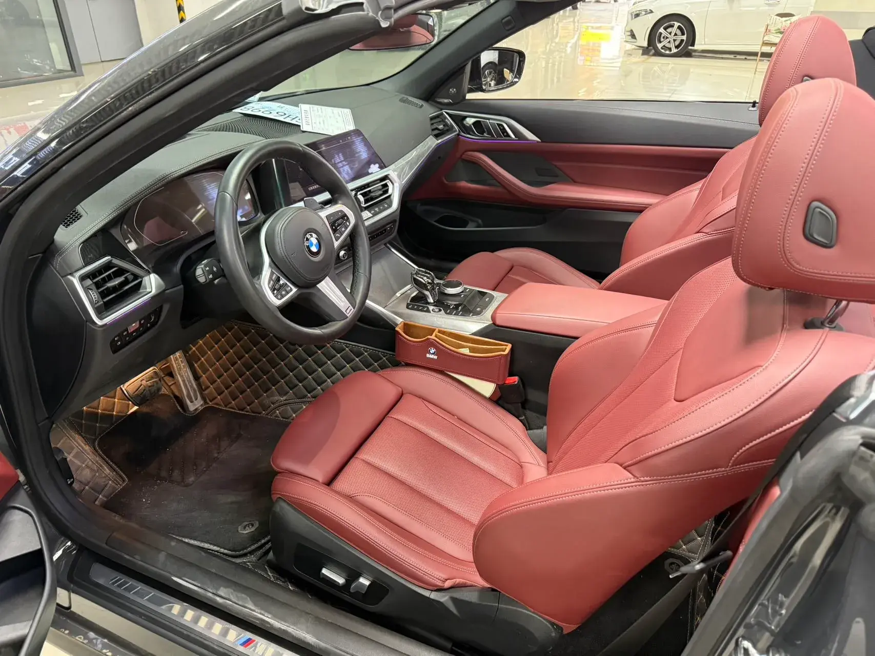 2022 BMW 4 thumbnail 2