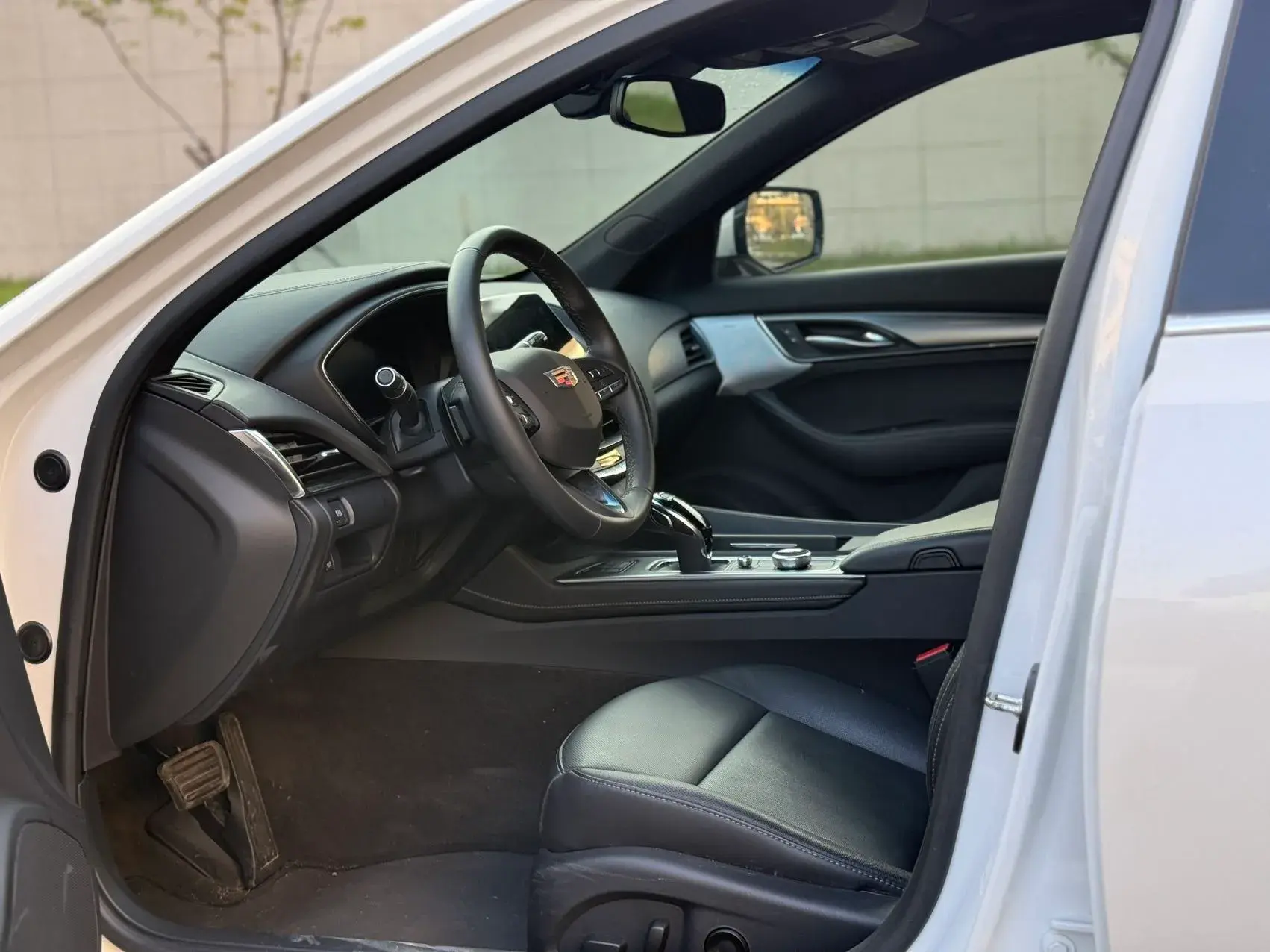 2023 CADILLAC CT5 thumbnail 4