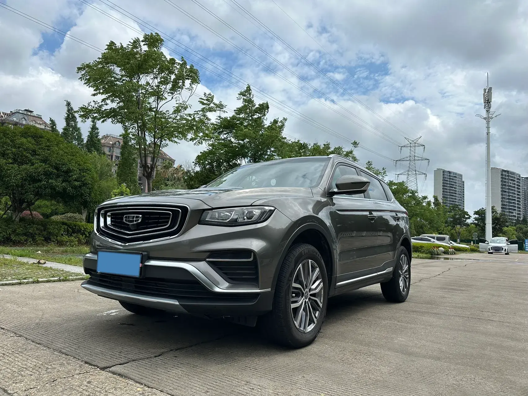2020 GEELY AZKARRA view 1