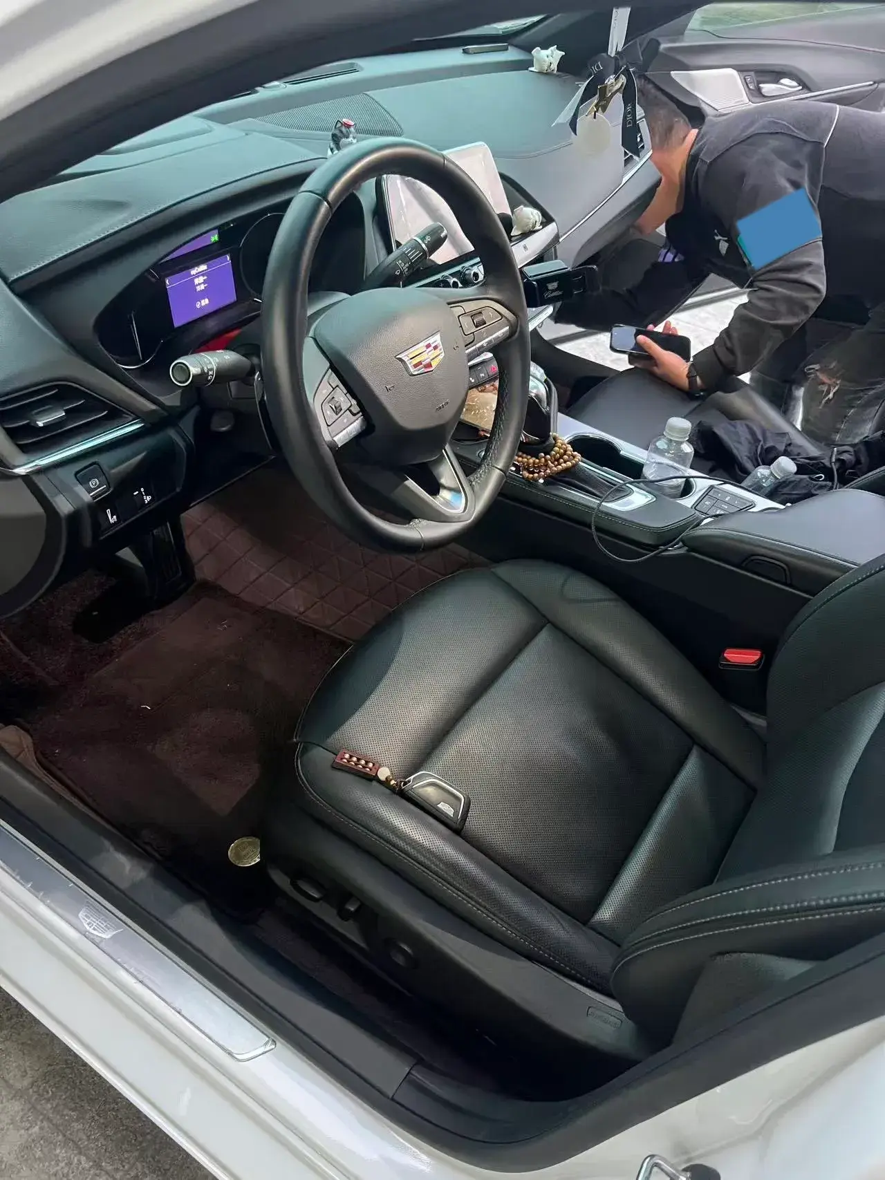 2021 CADILLAC CT4 thumbnail 3