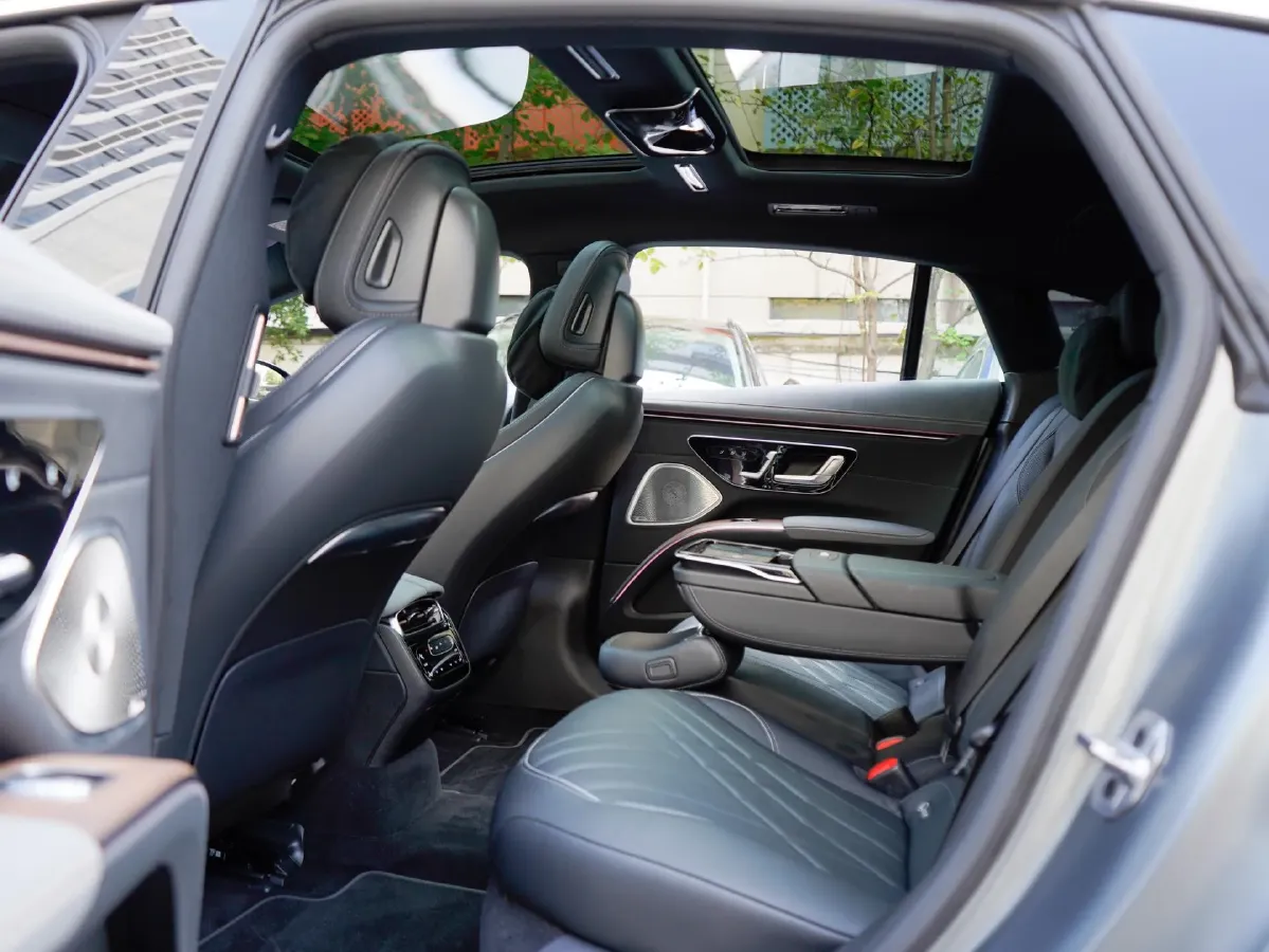 2023 Mercedes-Benz EQS Class BEV 111.8KWH,autocango,china used car exporter,china ev exporter,chinese used car exporter,chinese used ev exporter