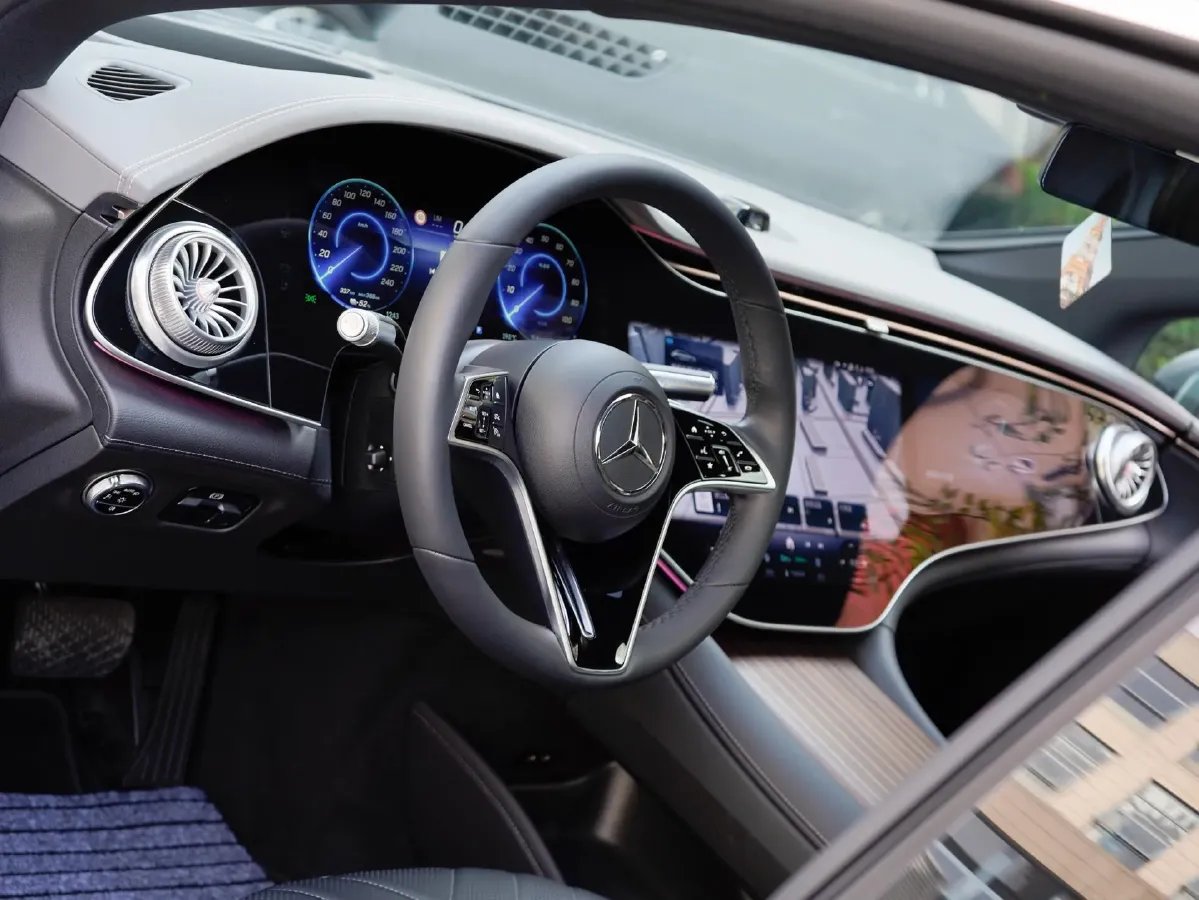 2023 Mercedes-Benz EQS Class BEV 111.8KWH,autocango,china used car exporter,china ev exporter,chinese used car exporter,chinese used ev exporter