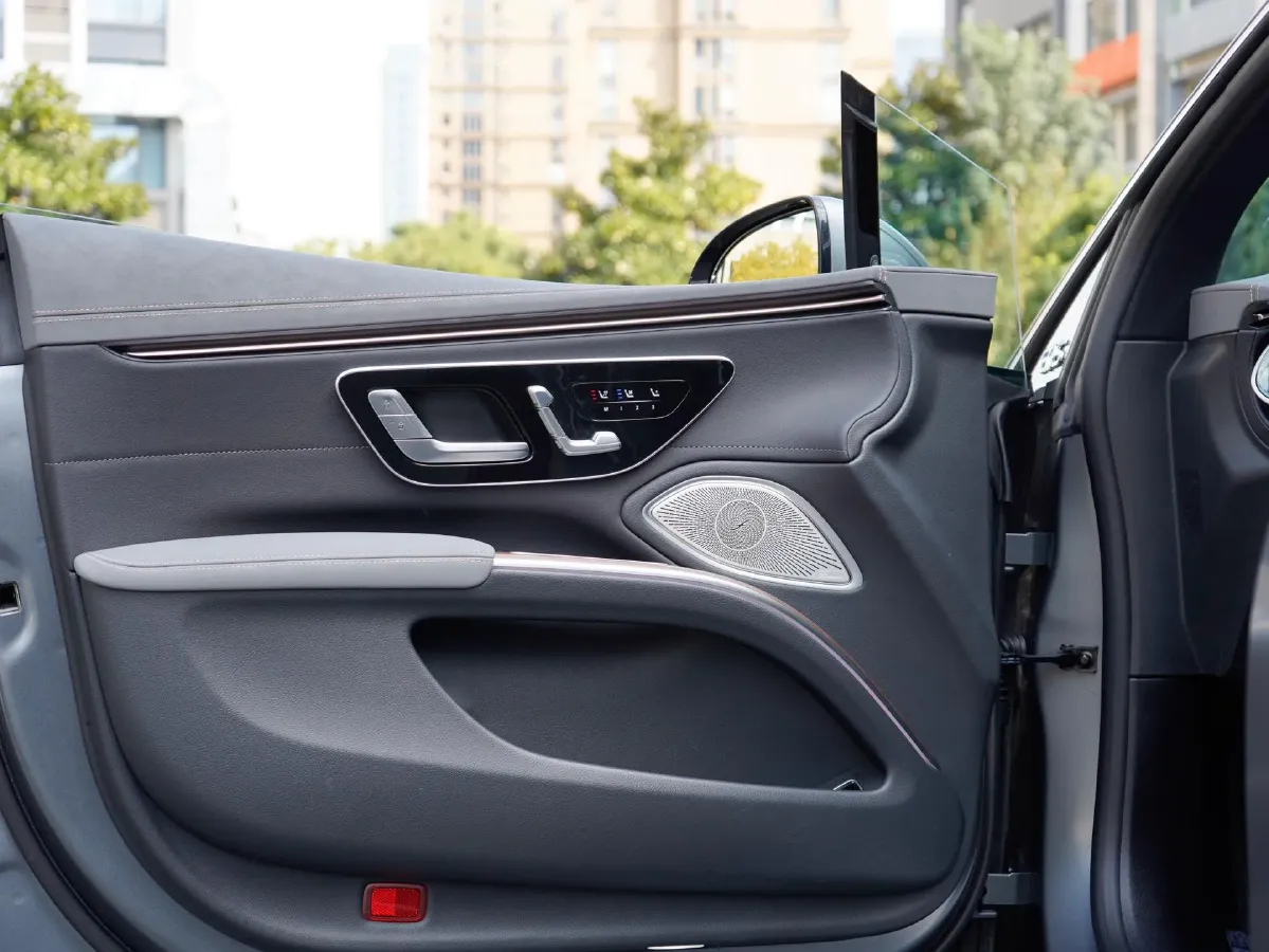 2023 Mercedes-Benz EQS Class BEV 111.8KWH,autocango,china used car exporter,china ev exporter,chinese used car exporter,chinese used ev exporter