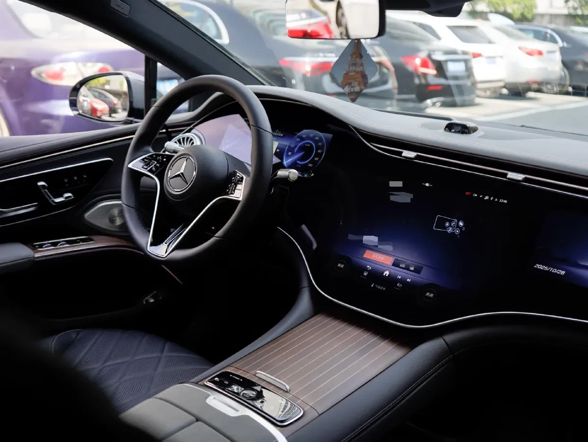 2023 Mercedes-Benz EQS Class BEV 111.8KWH,autocango,china used car exporter,china ev exporter,chinese used car exporter,chinese used ev exporter