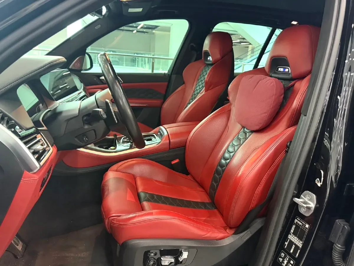 2022 BMW X5 M 4.4T 600HP V8 8AT,autocango,china used car exporter,china ev exporter,chinese used car exporter,chinese used ev exporter