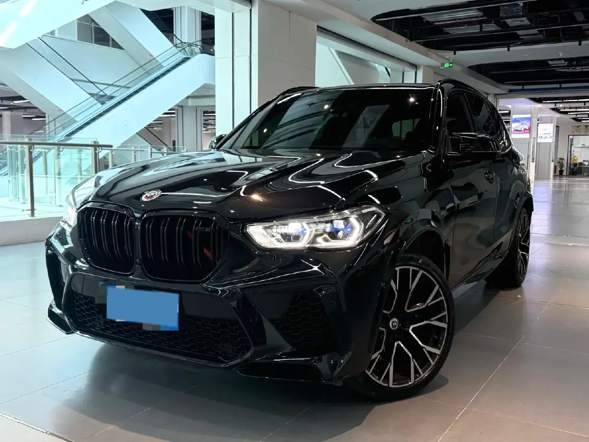 2022 BMW X5 M 4.4T 600HP V8 8AT