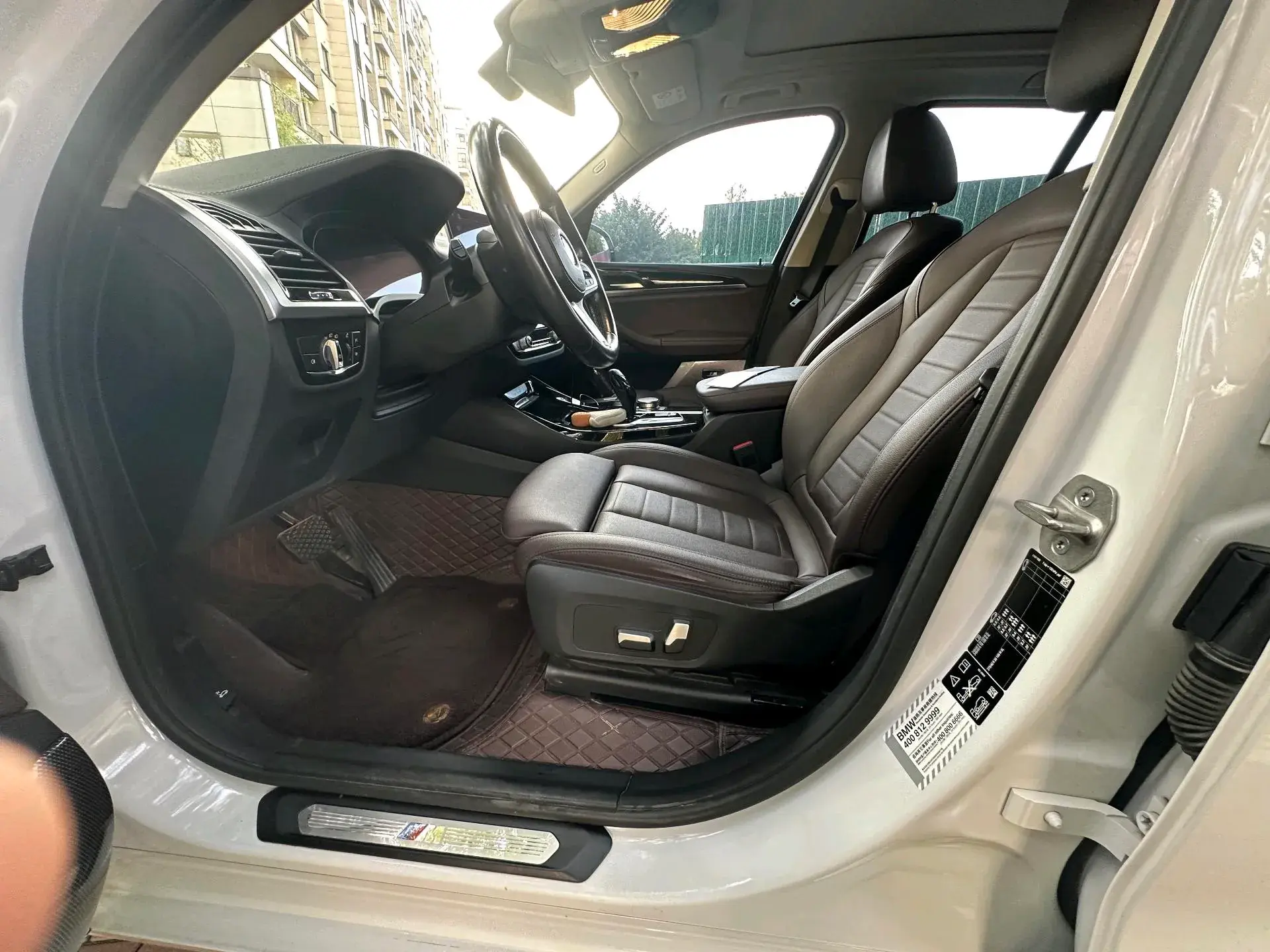 2021 BMW X3 thumbnail 4