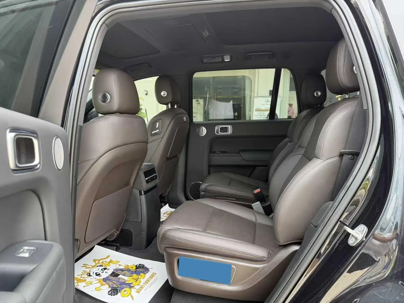 2022 LI L9 thumbnail 4