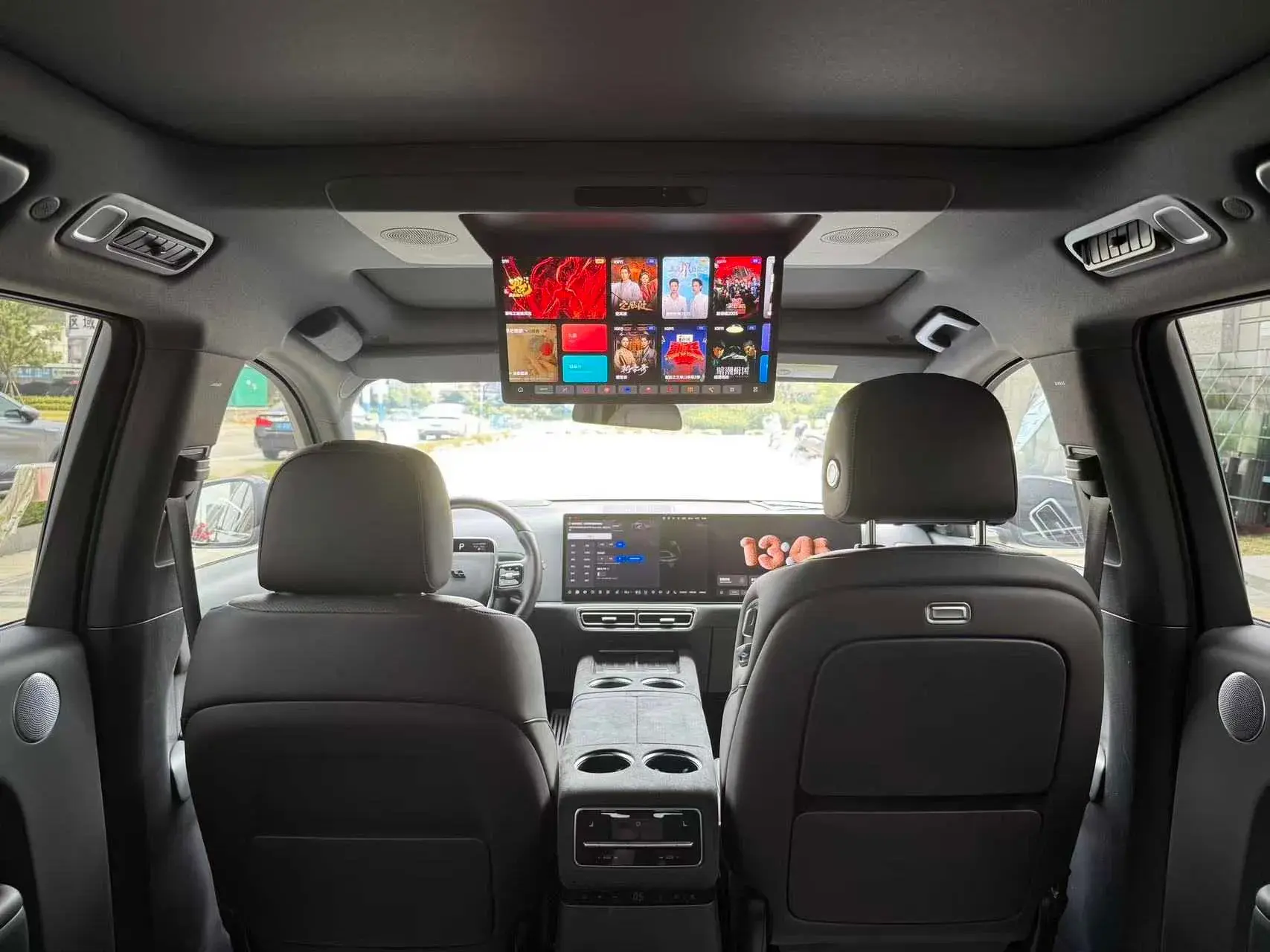 2022 LI L9 thumbnail 2