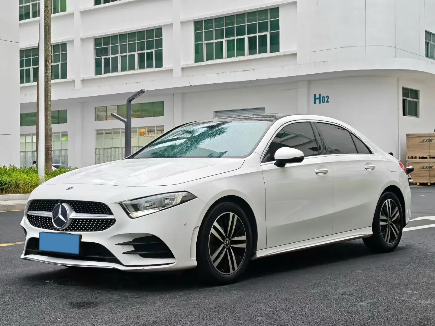 2019 MERCEDES-BENZ A view 1