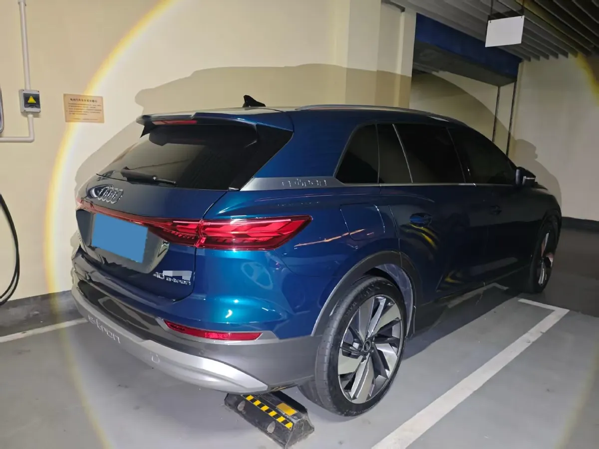 2022 Audi Q5 e-tron BEV 83.4KWH,autocango,china used car exporter,china ev exporter,chinese used car exporter,chinese used ev exporter