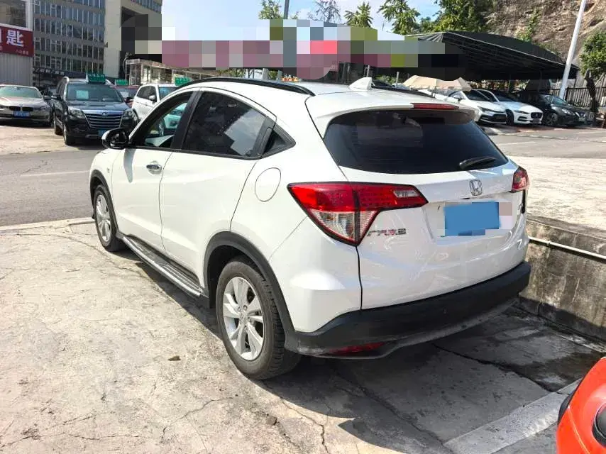 2019 HONDA VEZEL thumbnail 3