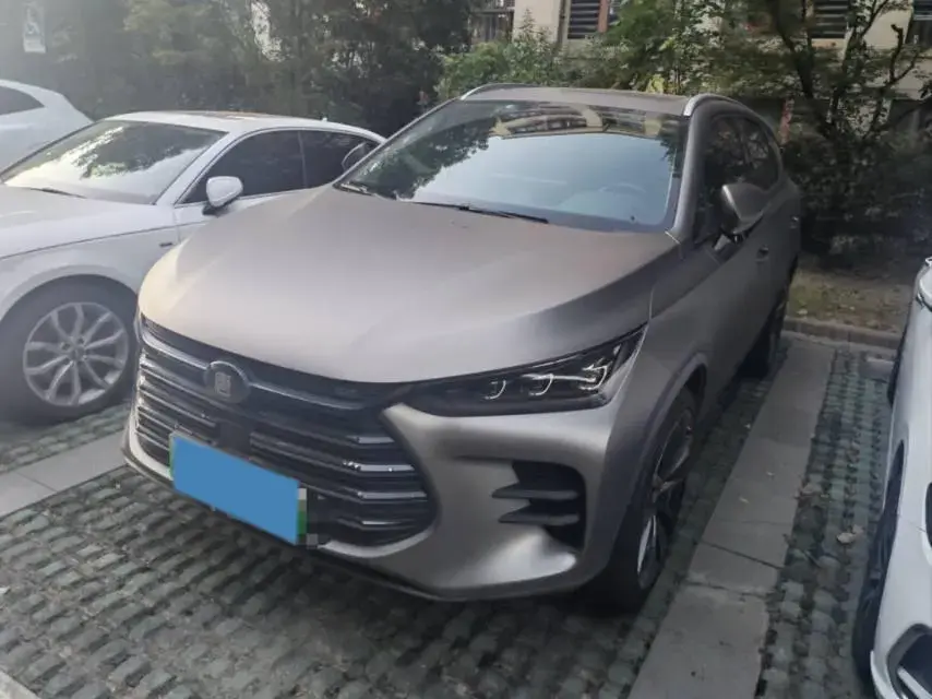 2018 BYD TANG view 1