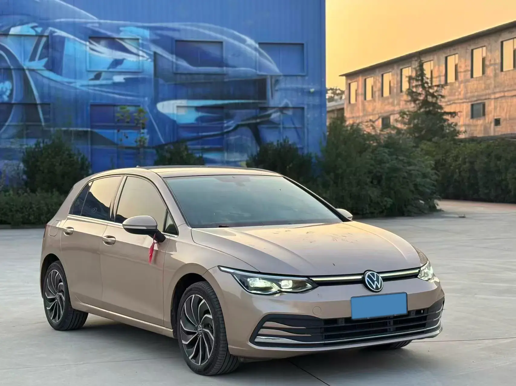 2021 VOLKSWAGEN GOLF thumbnail 3