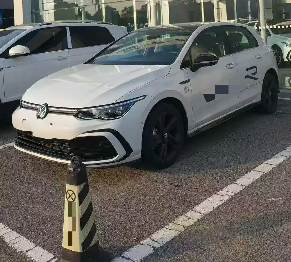 2023 Volkswagen Golf 1.4T 150HP L4 7DCT 2023 Volkswagen Golf 1.4T 150HP L4 7DCT