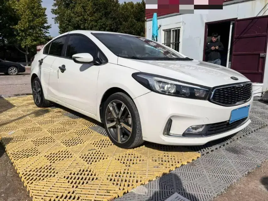 2016 KIA K3 thumbnail 3