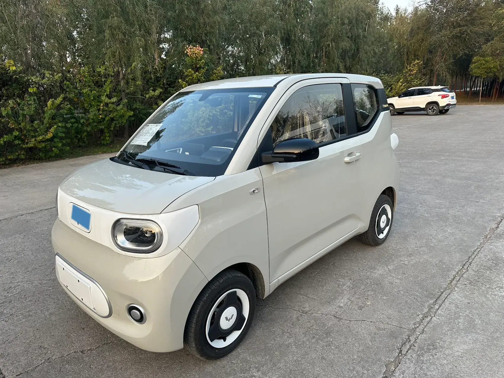 2024 WULING HONGGUANG view 1