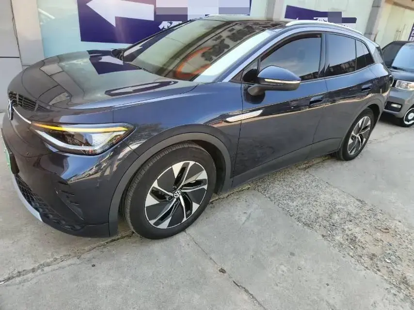 2024 VOLKSWAGEN ID.4 view 1