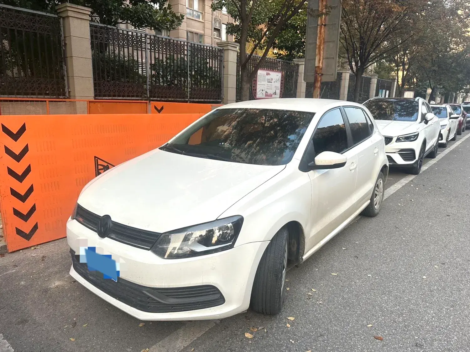 2018 VOLKSWAGEN POLO view 1