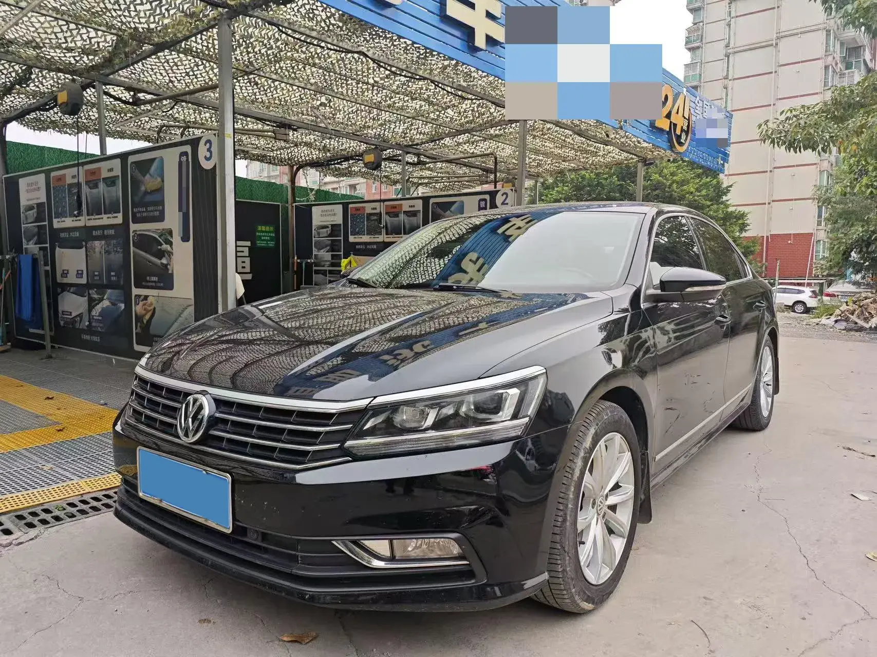2016 VOLKSWAGEN PASSAT view 1