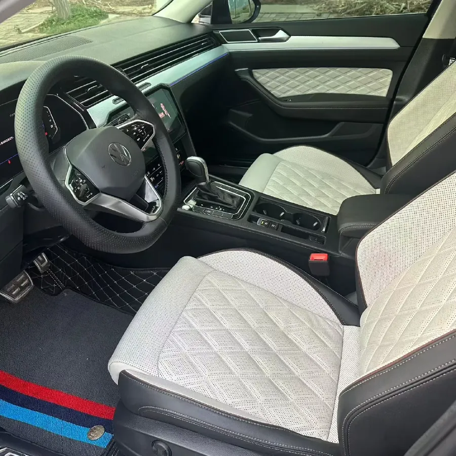 2023 Volkswagen Magotan 2.0T 186HP L4 7DCT,autocango,china used car exporter,china ev exporter,chinese used car exporter,chinese used ev exporter